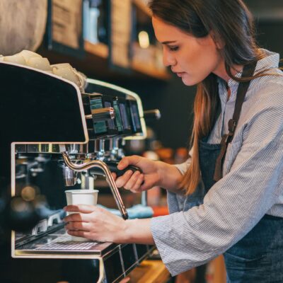 Estudiar la Maestría Internacional en Barismo y Gestión de Cafeterías