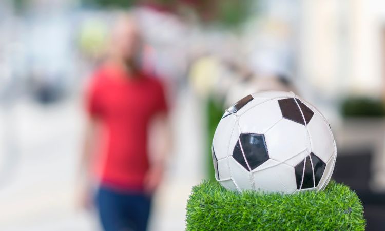 Cómo ser agente FIFA: qué es, cuánto gana y cómo formarse en esta profesión