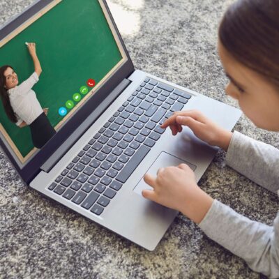 Estudiar la maestría en inteligencia artificial aplicada en la educación y la docencia