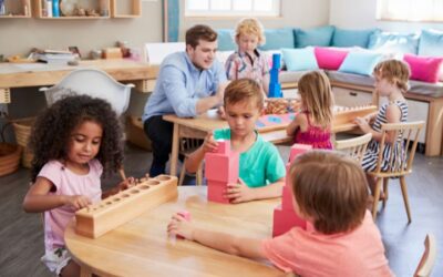 ¿Cómo es el trabajo del/la pedagogo/a Montessori?